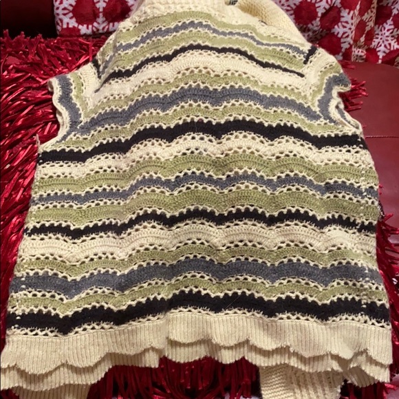 Wendi Reed sweater - Picture 6 of 6